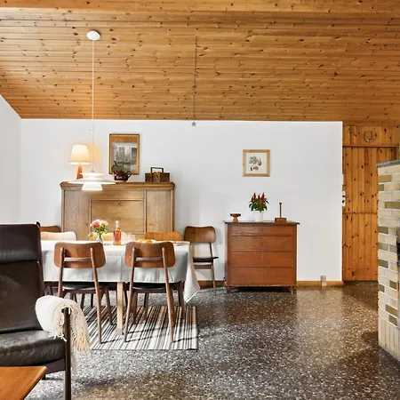 Fulla - 650m From The Sea By Interhome Nyaraló